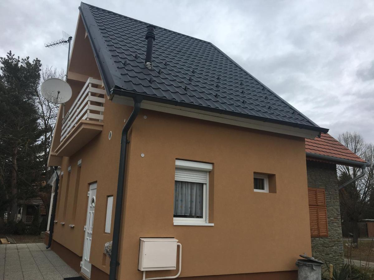 Pesti Apartmanhaz Bük المظهر الخارجي الصورة
